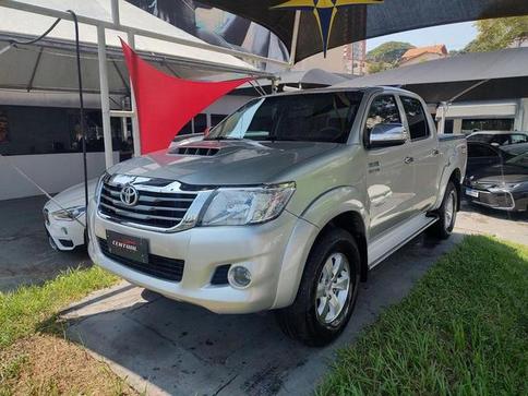 TOYOTA HILUX CD4X4 SRV