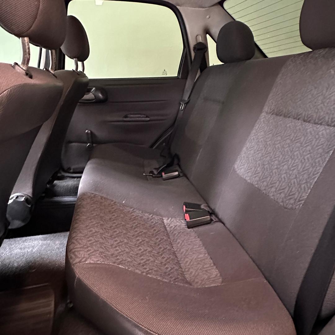 Imagem 9 de chevrolet classic life 2007