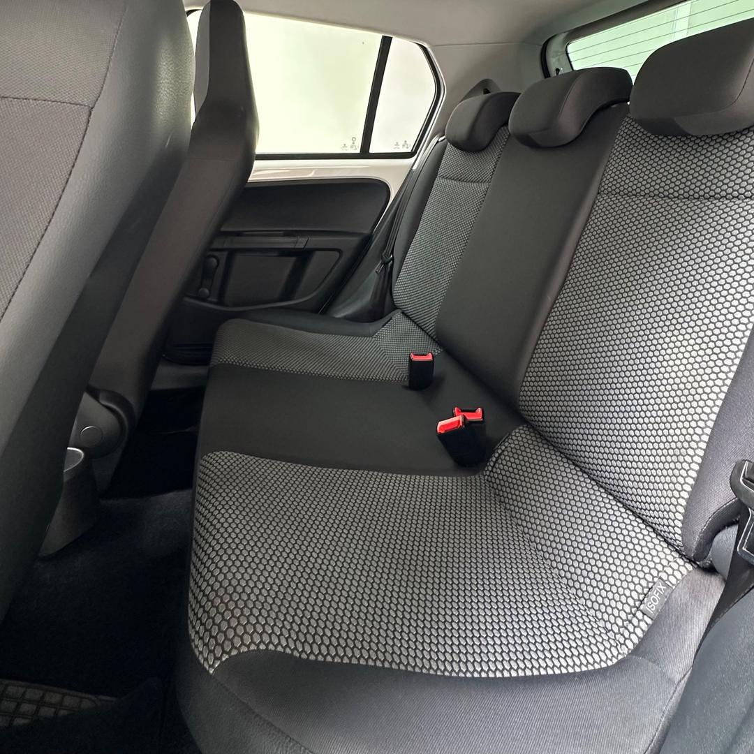 Imagem 8 de volkswagen up move mb 2017