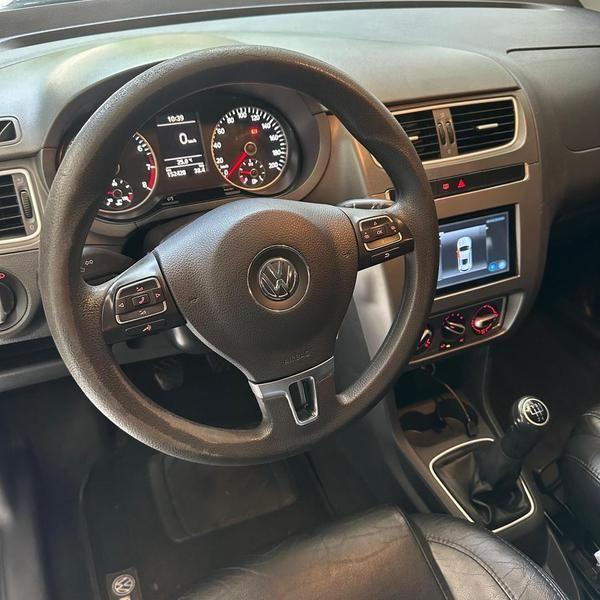 Imagem 9 de volkswagen fox 1.0 gii 2014