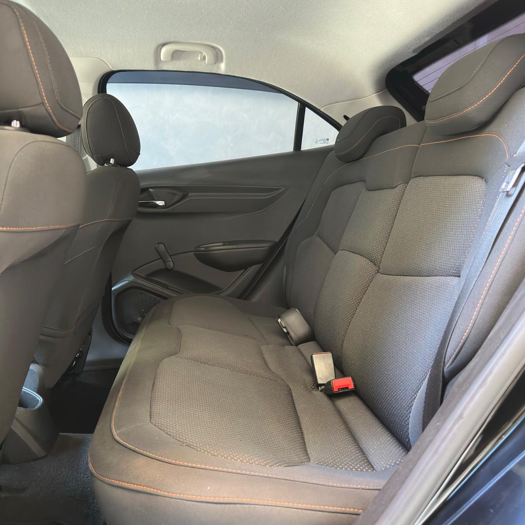 Imagem 7 de chevrolet onix 1.4mt lt 2015