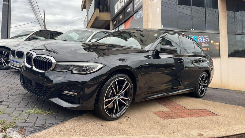 BMW 330e - foto 9