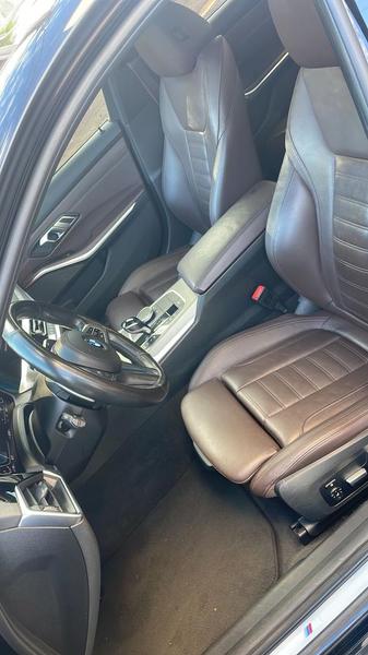 BMW 330e - foto 16