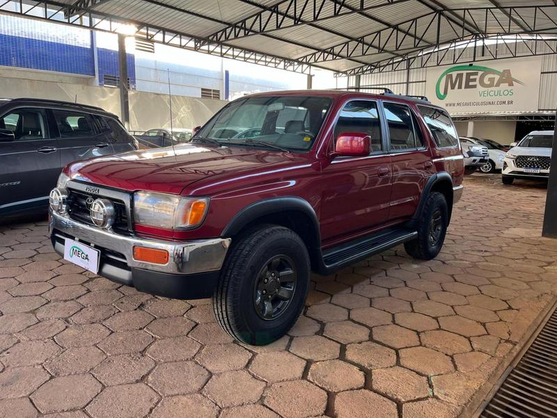 TOYOTA HILUX SW4 D