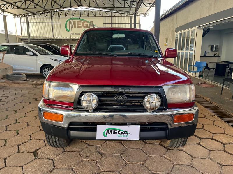 TOYOTA HILUX SW4 D