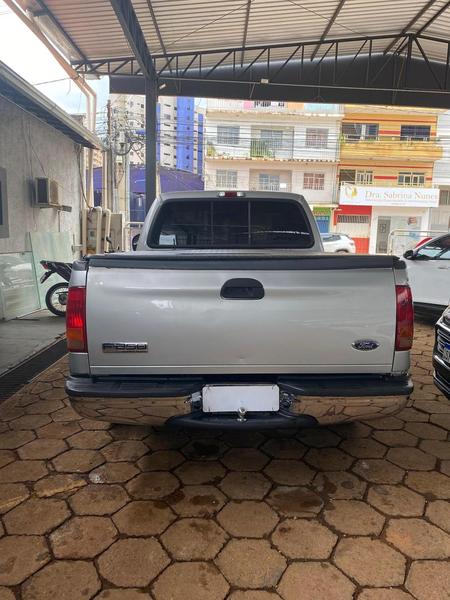 FORD F250 XLT F22