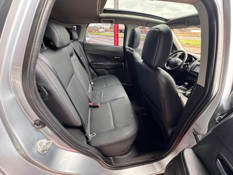Mitsubishi ASX 2.0 Awd CVT - foto 13