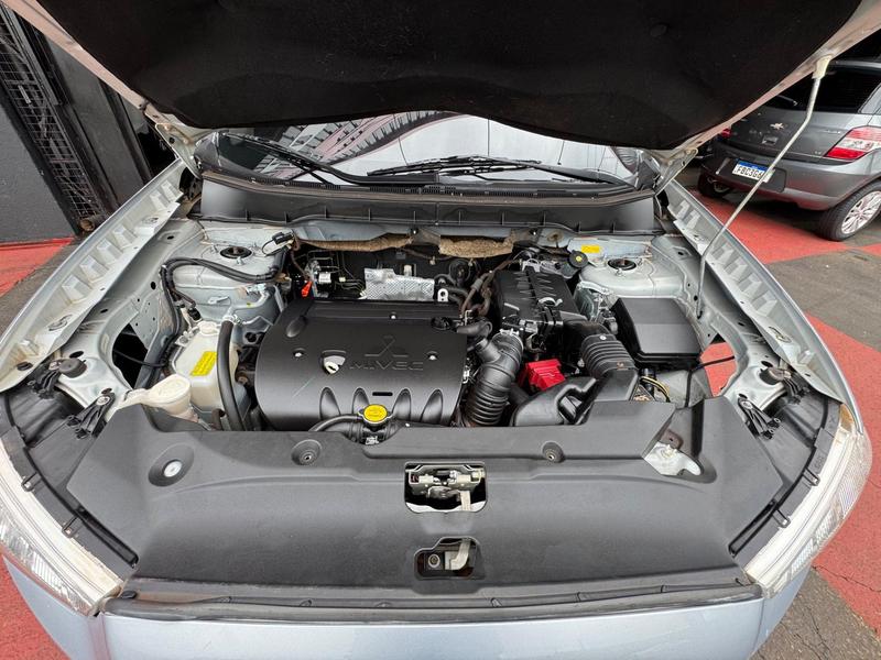 Mitsubishi ASX 2.0 Awd CVT - foto 14