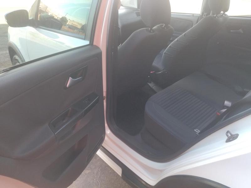 Volkswagen CrossFox 1.6 Mi Total Flex 8V 5P - foto 13