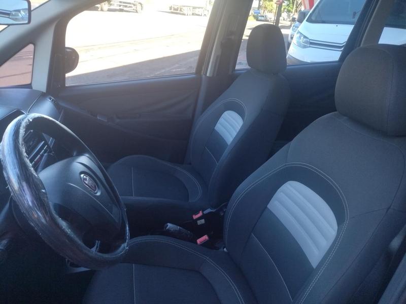 Fiat Idea Attractive 1.4 - foto 10