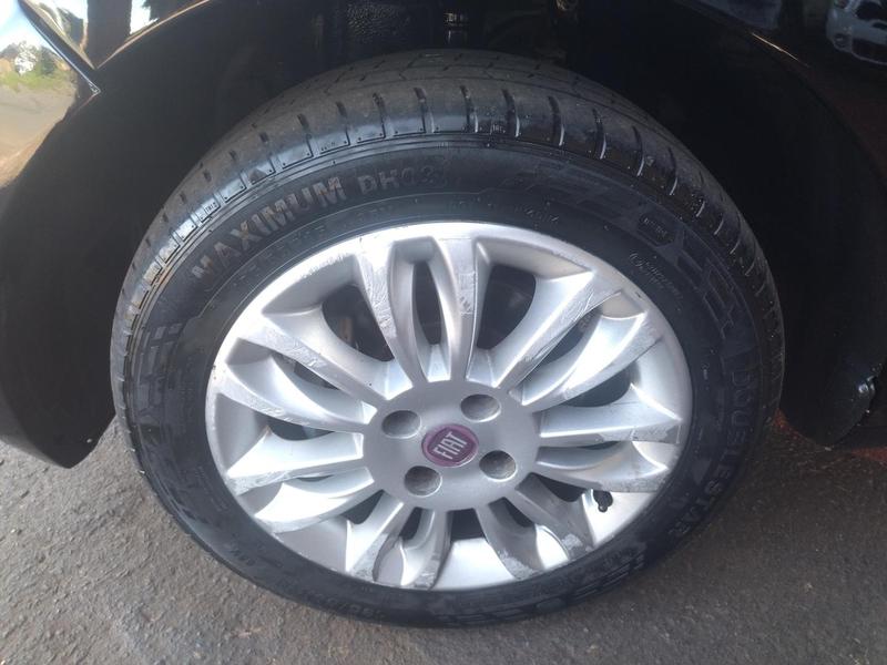 Fiat Idea Attractive 1.4 - foto 3