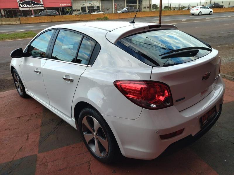 Chevrolet Cruze LT Hb - foto 4