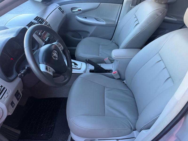 Toyota Corolla XEi 2.0 Flex 16V Aut. - foto 8