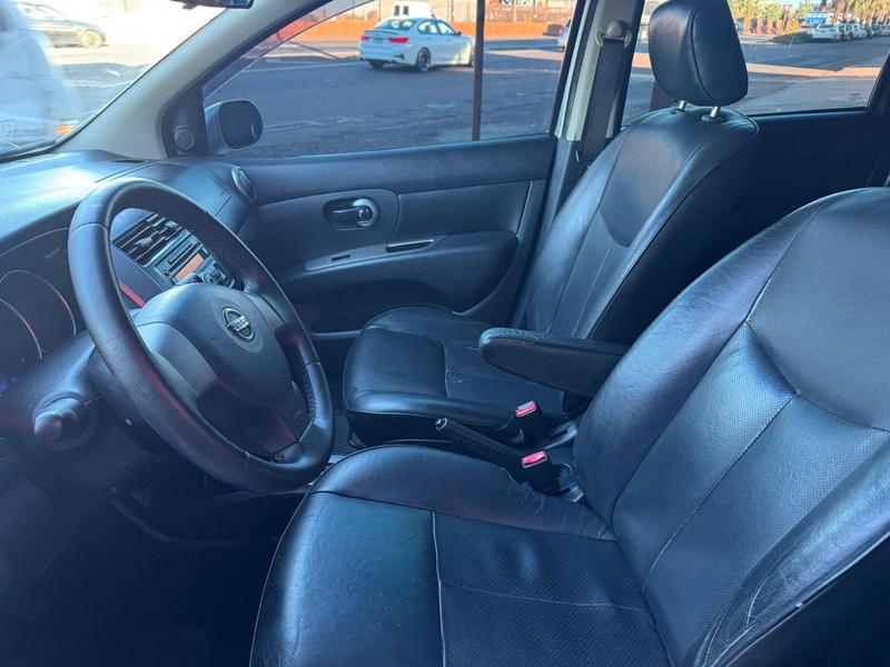 Nissan Livina Sl 1.8 16V Flex Fuel Aut. - foto 10