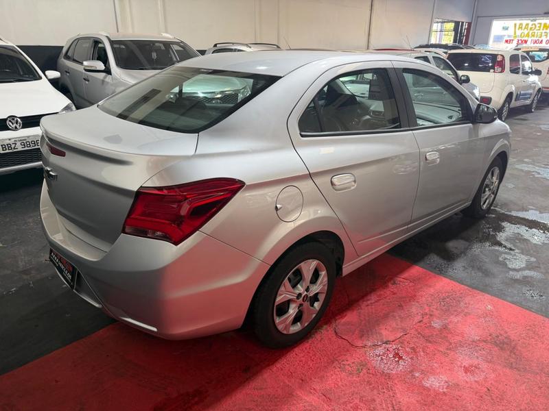 Chevrolet Onix Plus Joy Black - foto 5