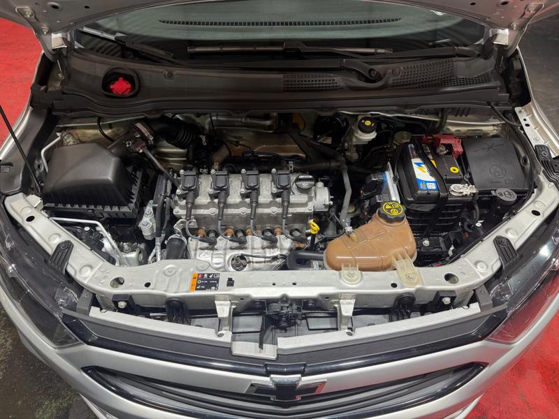 Chevrolet Onix Plus Joy Black - foto 11