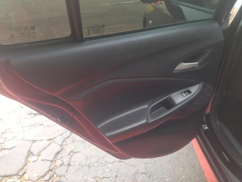 Chevrolet Onix Hatch LT 1.0 12V Tb Flex 5P Mec. - foto 11