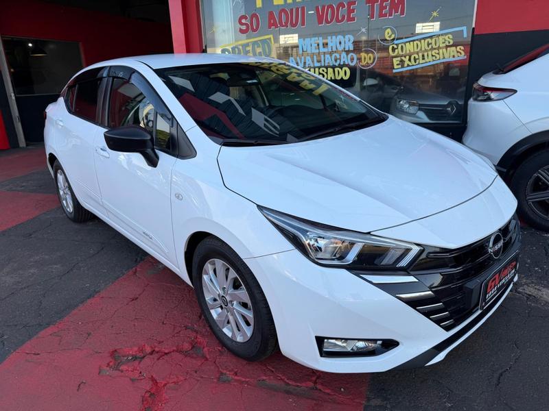 Nissan Versa Sense CVT - foto 3