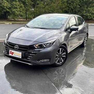 NISSAN VERSA ADVNC CVT