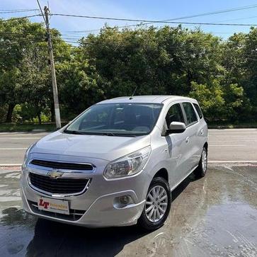 CHEVROLET SPIN 1.8L AT LT