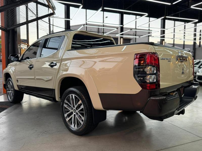 Mitsubishi Triton Sport Hpe S - foto 7