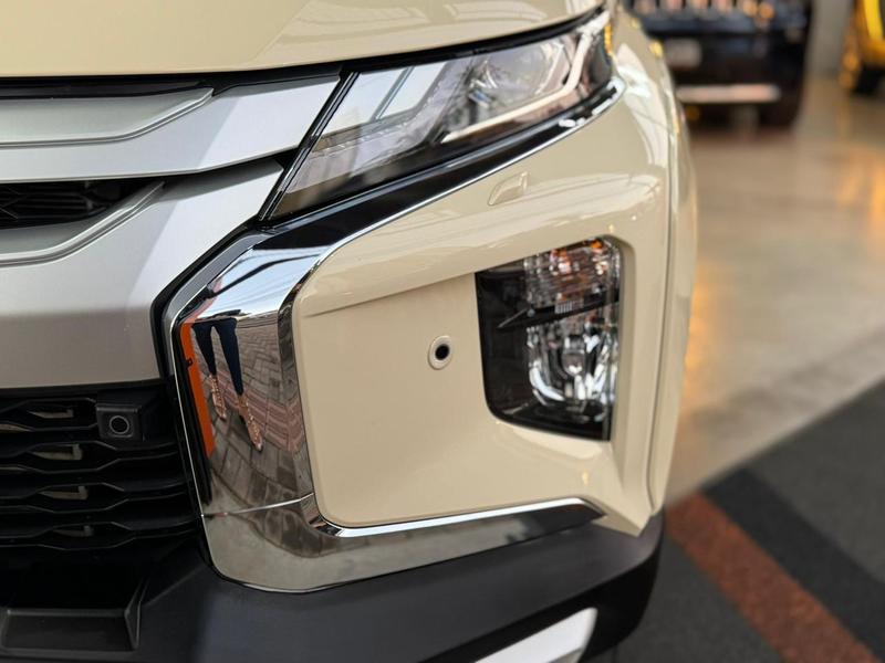 Mitsubishi Triton Sport Hpe S - foto 10
