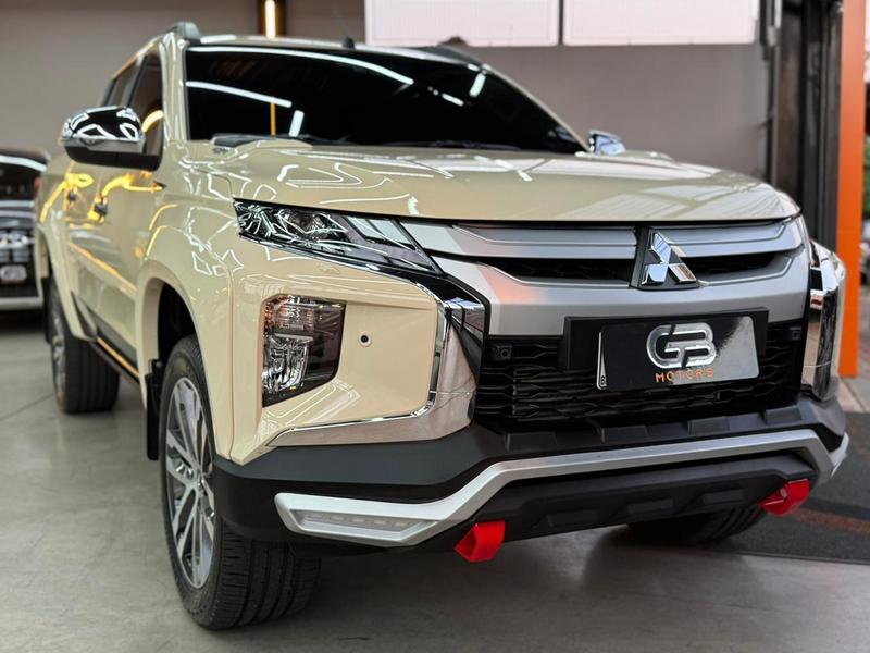 Mitsubishi Triton Sport Hpe S - foto 3