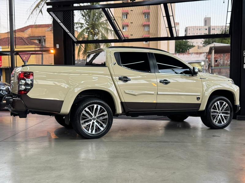 Mitsubishi Triton Sport Hpe S - foto 4