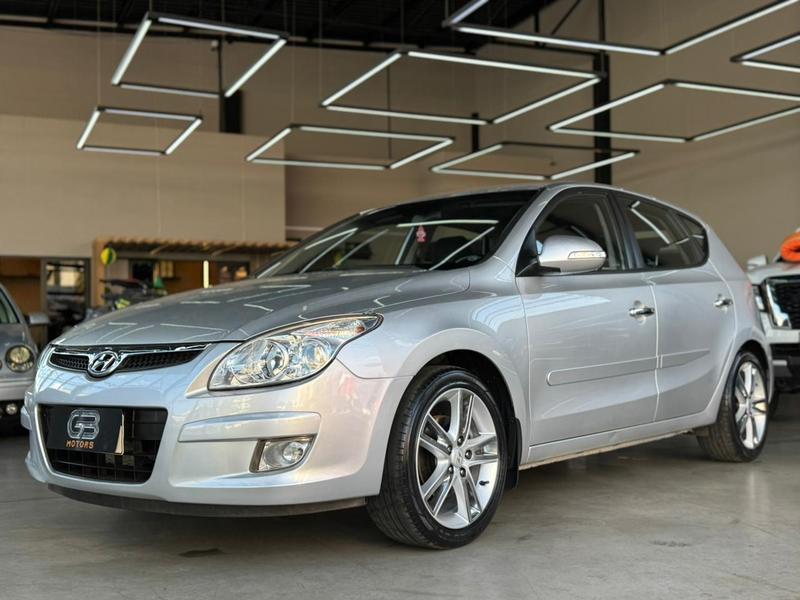 Hyundai i30 2.0 - foto 4