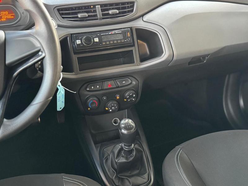 Chevrolet Onix Plus Joy Black - foto 14