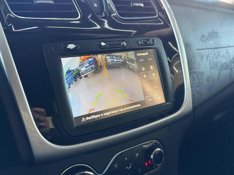 Renault Sandero Dyna 16r - foto 11