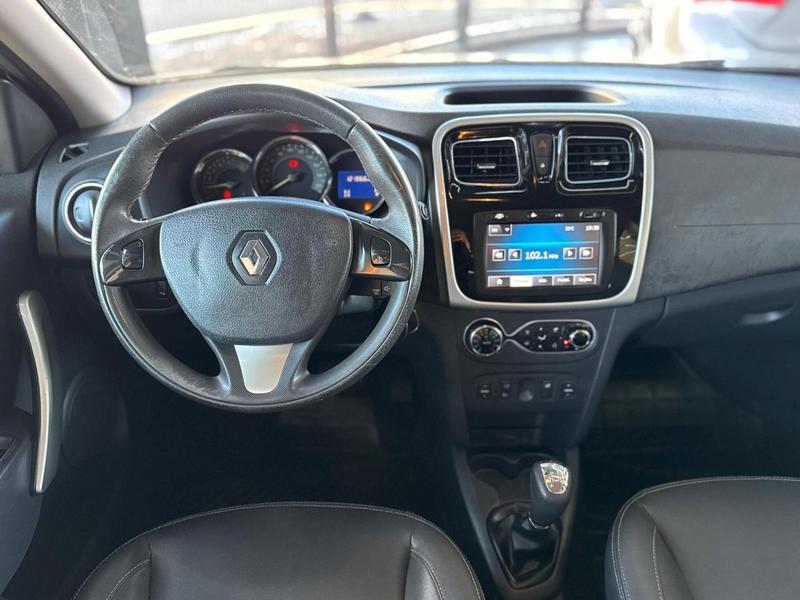 Renault Sandero Dyna 16r - foto 8