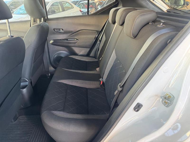 Nissan Kicks Sv CVT - foto 12