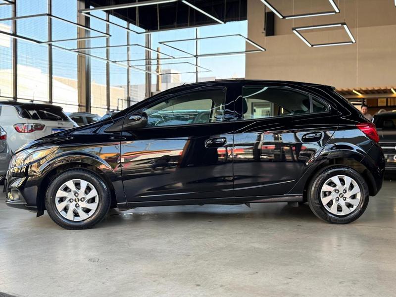 Chevrolet Onix 10mt LT - foto 4