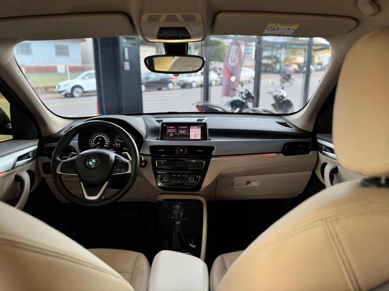 BMW X1 S 20i Active Flex - foto 18