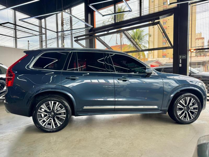 Volvo XC90 T8 Momentum - foto 4