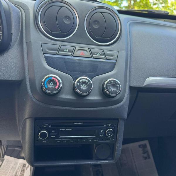Chevrolet Montana Sport 1.4 - foto 16