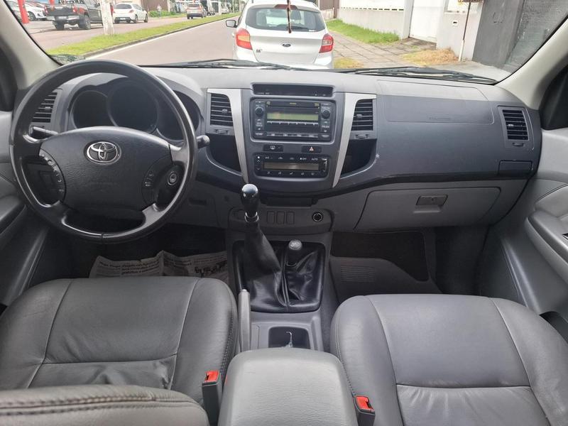 Toyota Hilux Cd4x4 Srv - foto 13