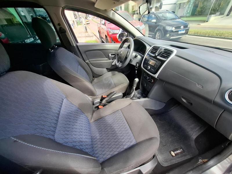 Renault Sandero Expr 1.6 - foto 15