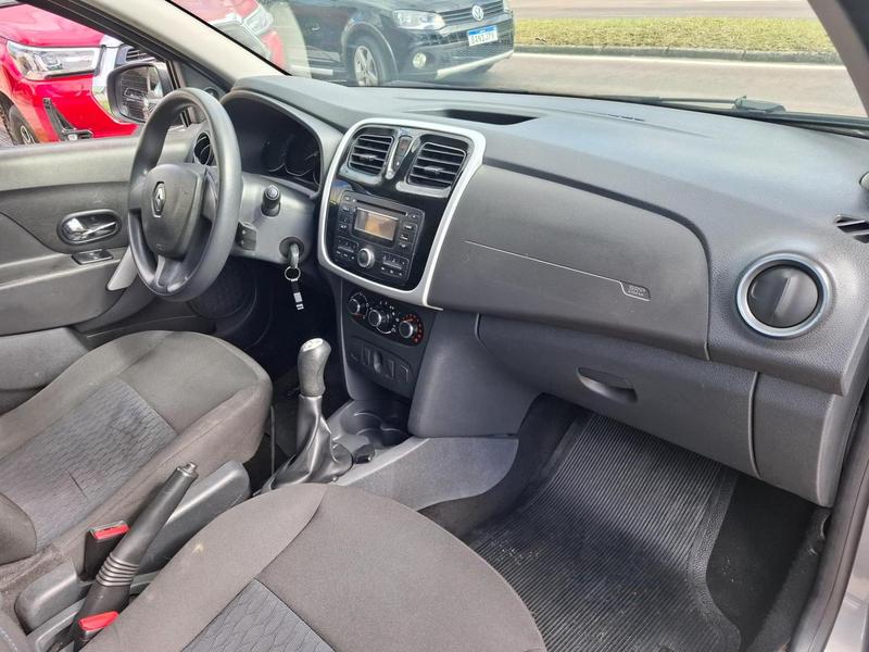 Renault Sandero Expr 1.6 - foto 16