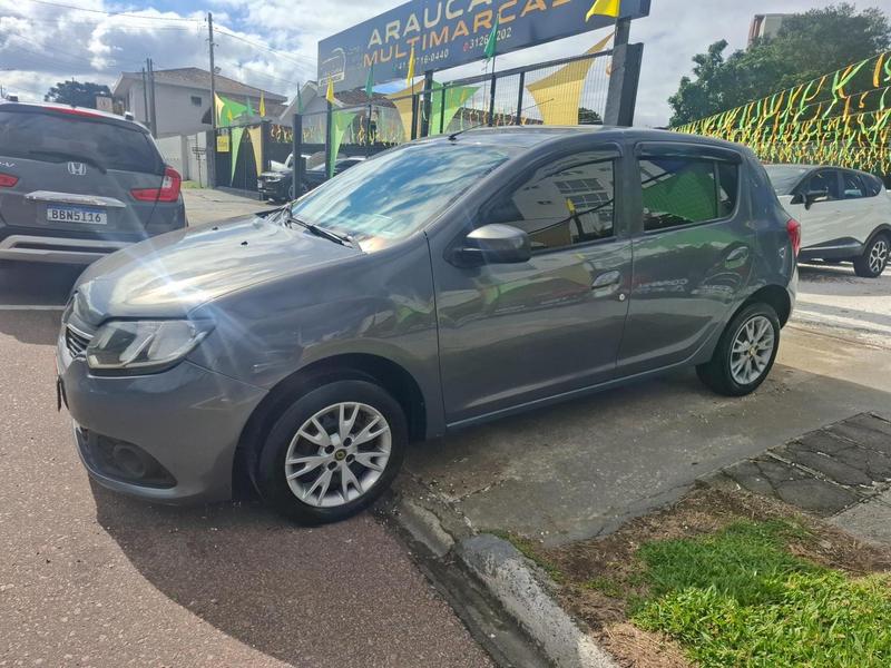 Renault Sandero Expr 1.6 - foto 2