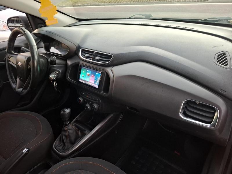 Chevrolet Onix 14mt LT - foto 13