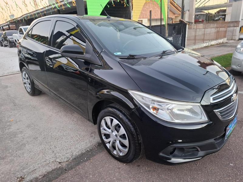 Chevrolet Onix 14mt LT - foto 6