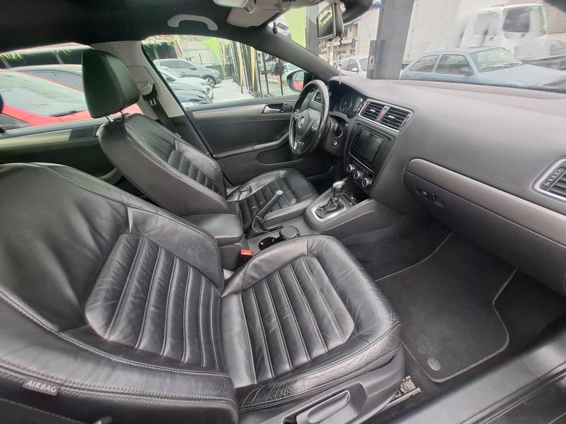 Volkswagen Jetta 20t - foto 14