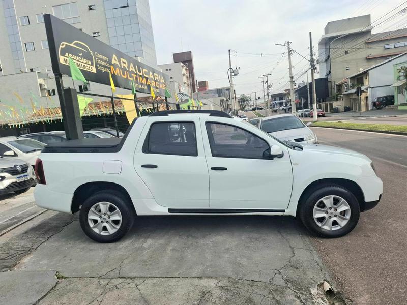 Renault Oroch 1.6 4X2 - foto 4