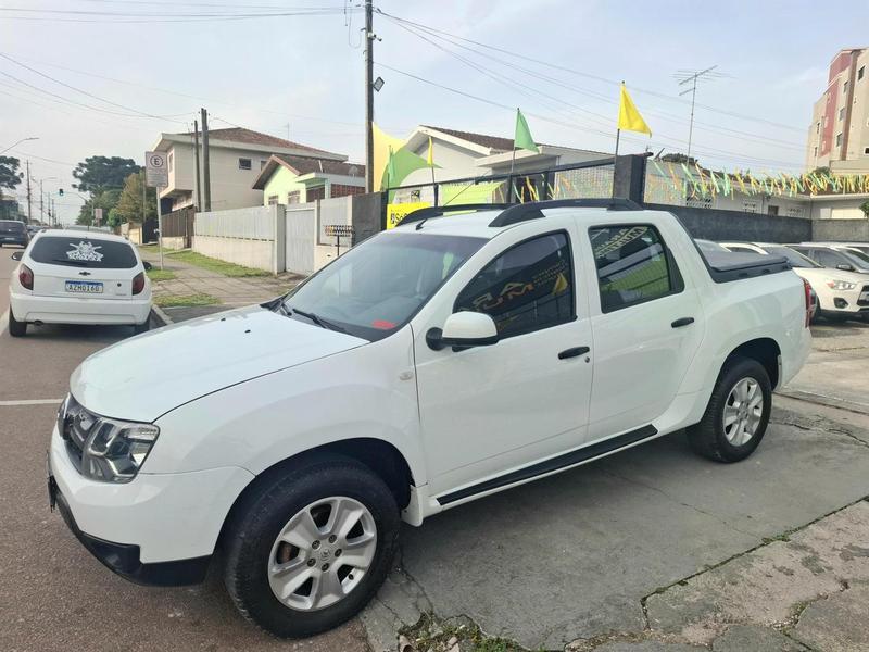 Renault Oroch 1.6 4X2 - foto 8