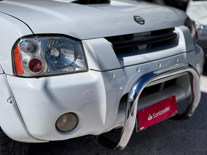 Nissan Frontier 4X4 Se - foto 11