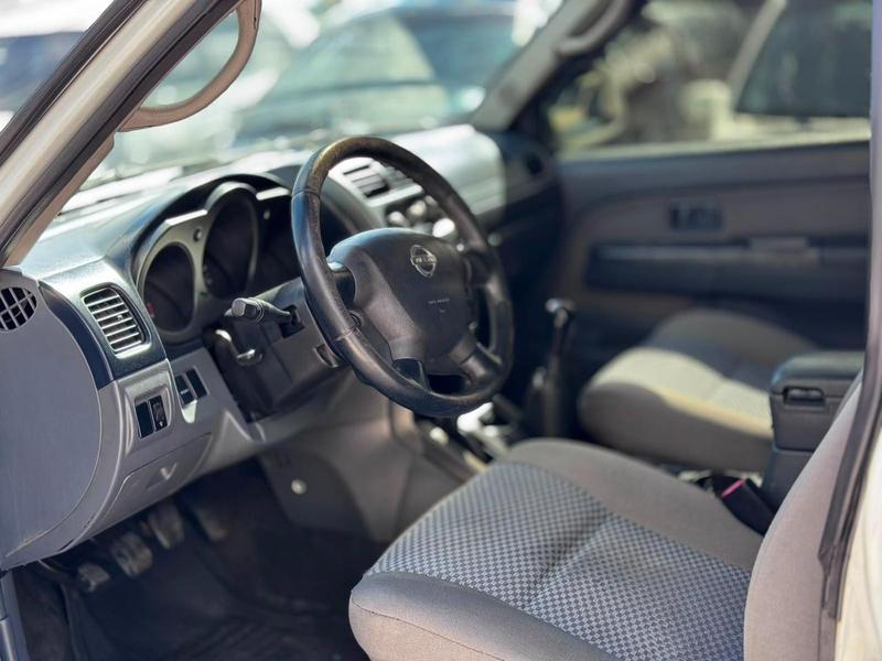 Nissan Frontier 4X4 Se - foto 14