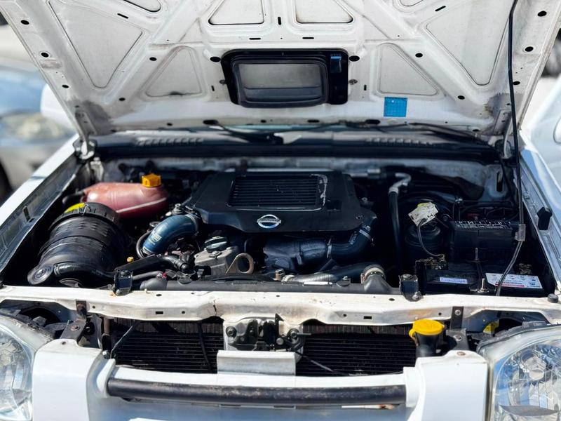 Nissan Frontier 4X4 Se - foto 19
