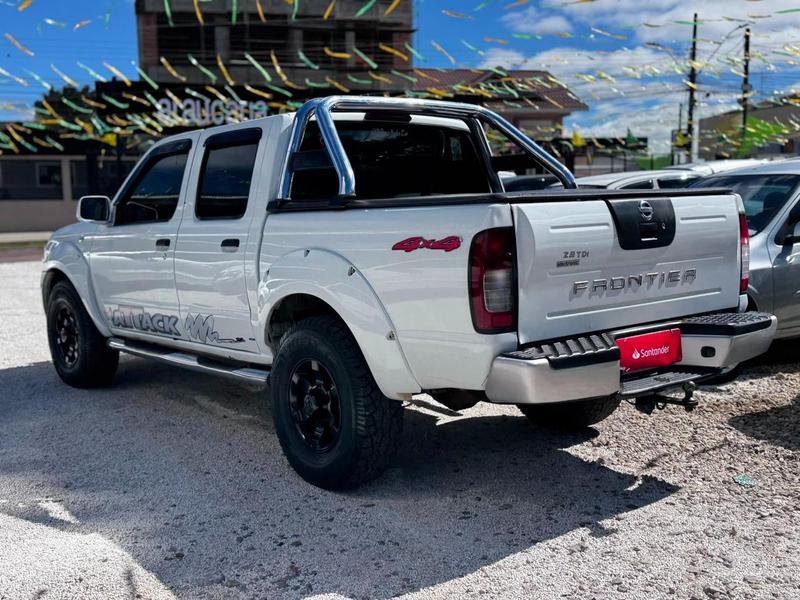 Nissan Frontier 4X4 Se - foto 2